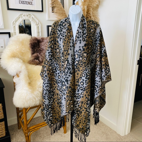 Animal Print Versatile Wear Poncho Cape Cloak O/S - Picture 10 of 13